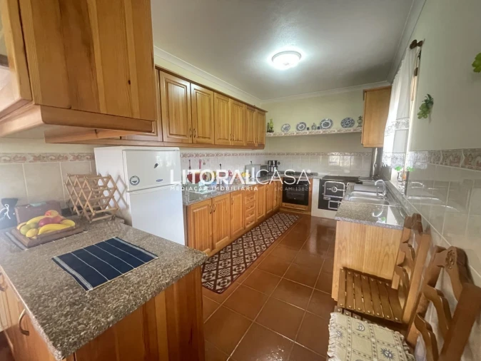 Moradia T4 para Venda em Mira Foto 12