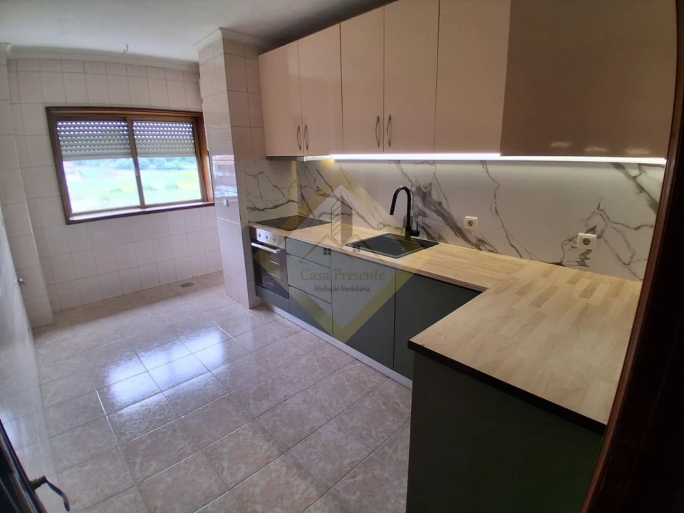 Apartamento T3 para Venda em Rio Tinto Foto 17