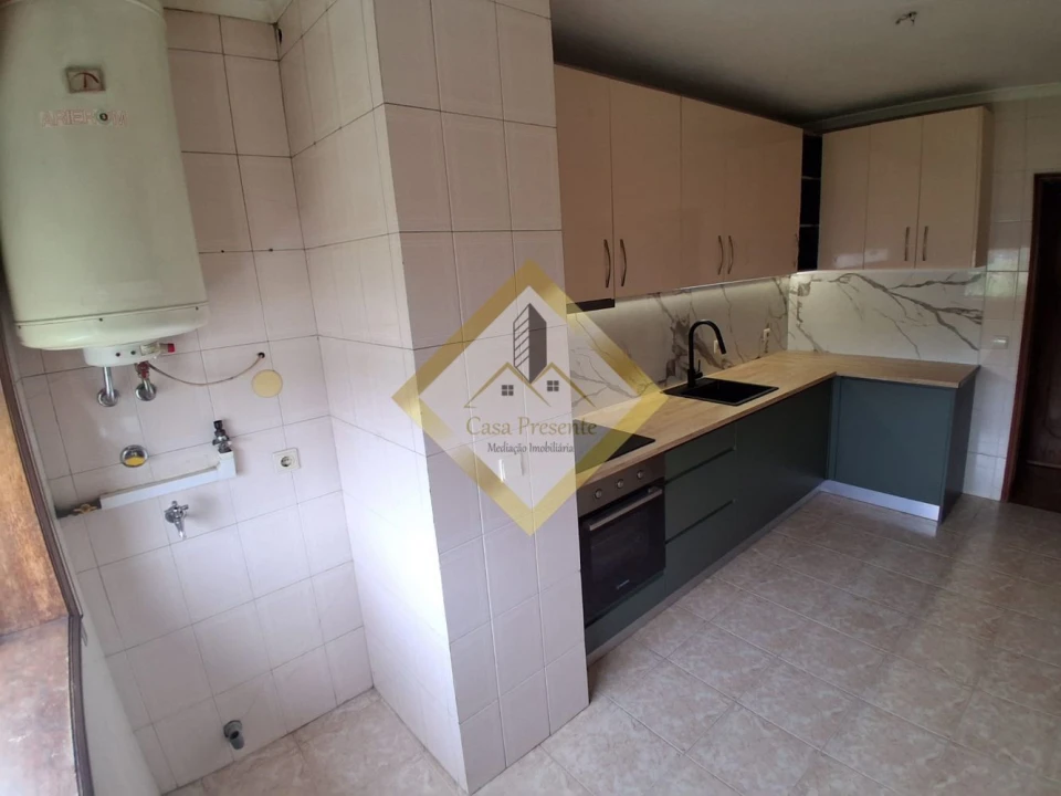 Apartamento T3 para Venda em Rio Tinto Foto 16