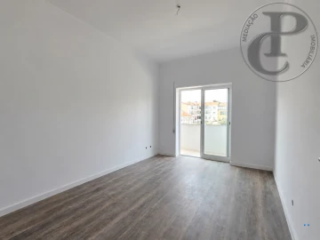 Apartamento T3 para Venda em Barreiro e Lavradio