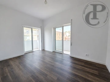 Apartamento T3 para Venda em Barreiro e Lavradio