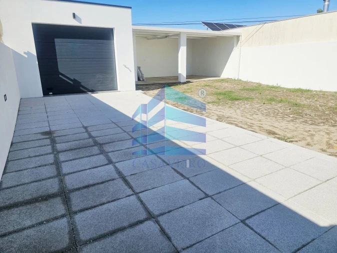 Moradia T3 para Venda em Gafanha da Encarnação Foto 3