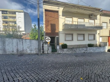 Moradia T6 para Venda em Castelo Branco