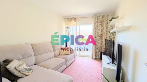 Apartamento T3 para Venda em Queluz e Belas