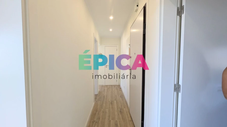 Apartamento T3 para Venda em Queluz e Belas Foto 34