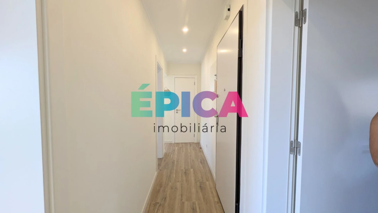 Apartamento T3 para Venda em Queluz e Belas Foto 34