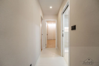 Apartamento T2 para Venda em Venteira