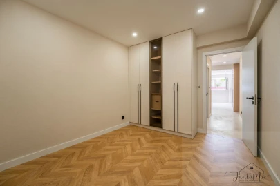 Apartamento T2 para Venda em Venteira