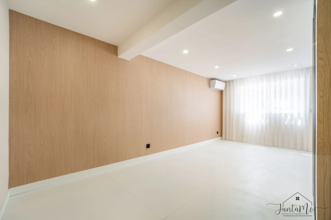 Apartamento T2 para Venda em Venteira Foto 7