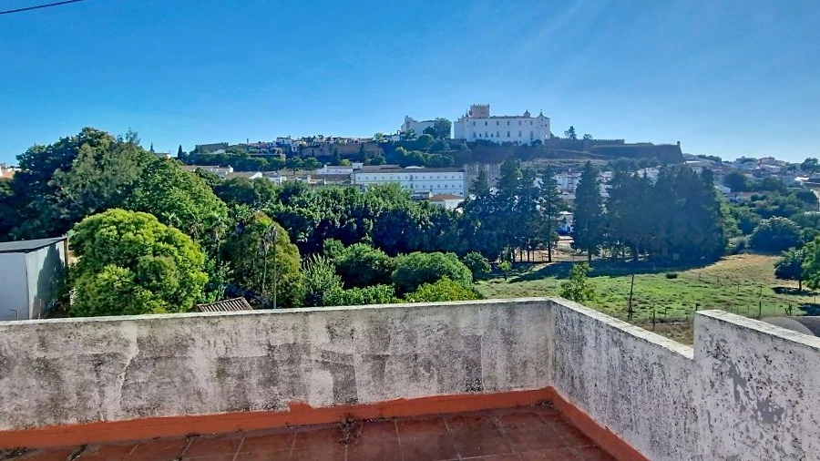 Moradia T7 para Venda em Estremoz (Santa Maria e Santo André)