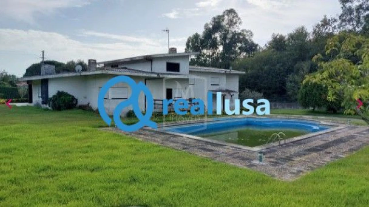 Moradia T5 para Venda em Ruivães e Novais Foto 2
