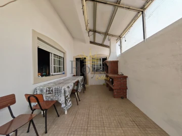 Moradia T3 para Venda em Benedita