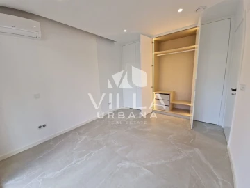Moradia T4 para Venda em Charneca de Caparica e Sobreda