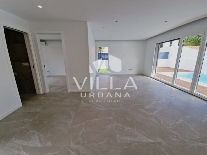 Moradia T4 para Venda em Charneca de Caparica e Sobreda Foto 18