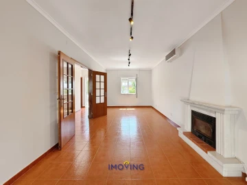 Moradia T3 para Venda em Azeitão (São Lourenço e São Simão)