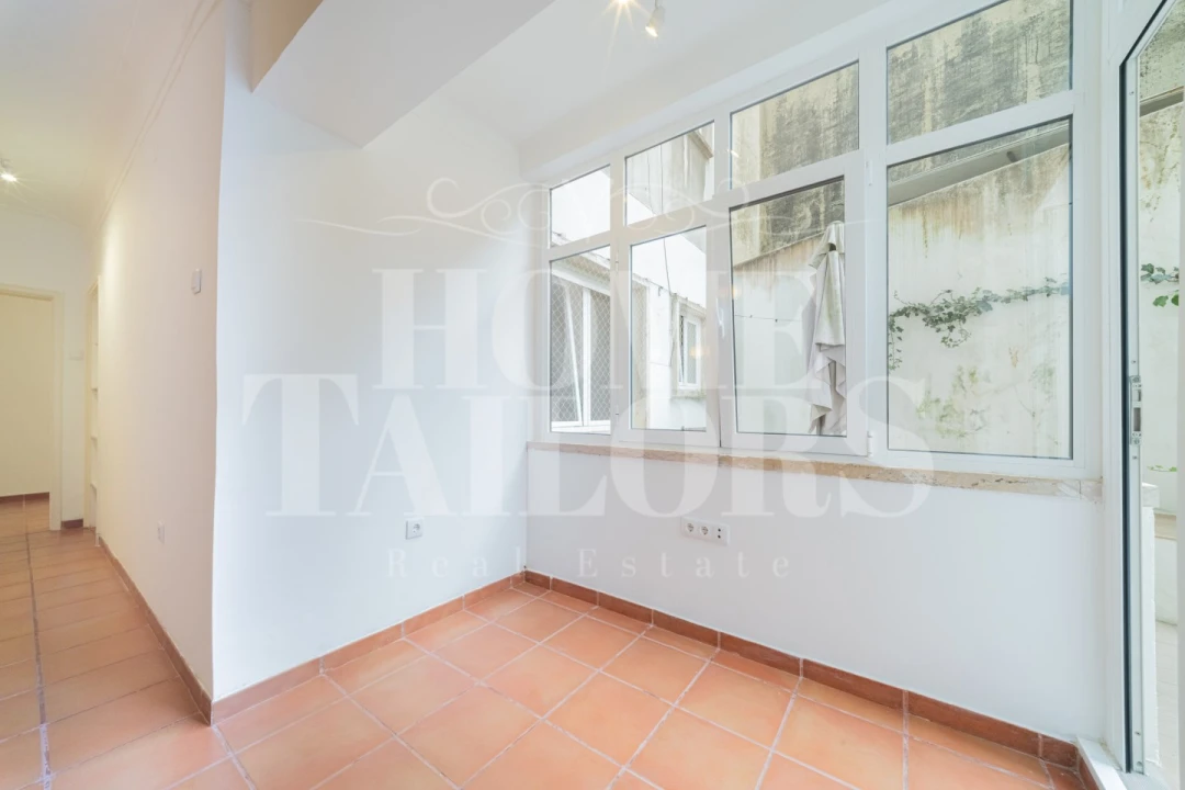 Apartamento T1 para Arrendamento em São Vicente Foto 10