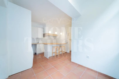 Apartamento T1 para Arrendamento em São Vicente