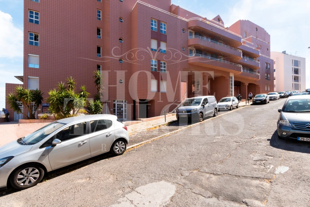 Apartamento T1 para Arrendamento em São Vicente Foto 1