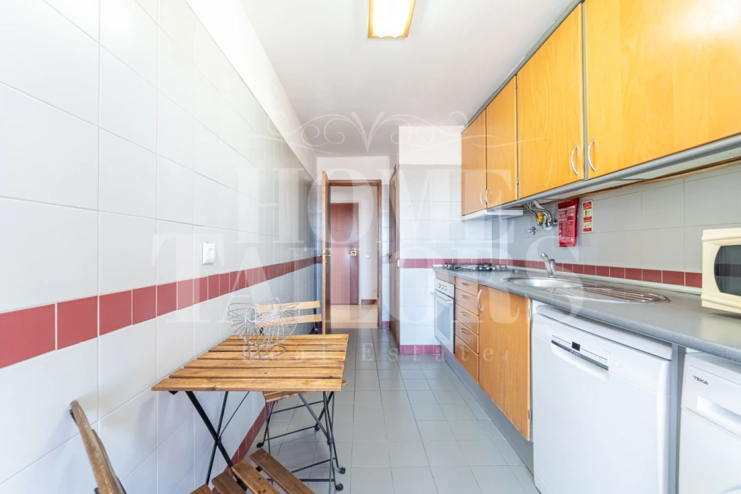 Apartamento T1 para Arrendamento em São Vicente Foto 6