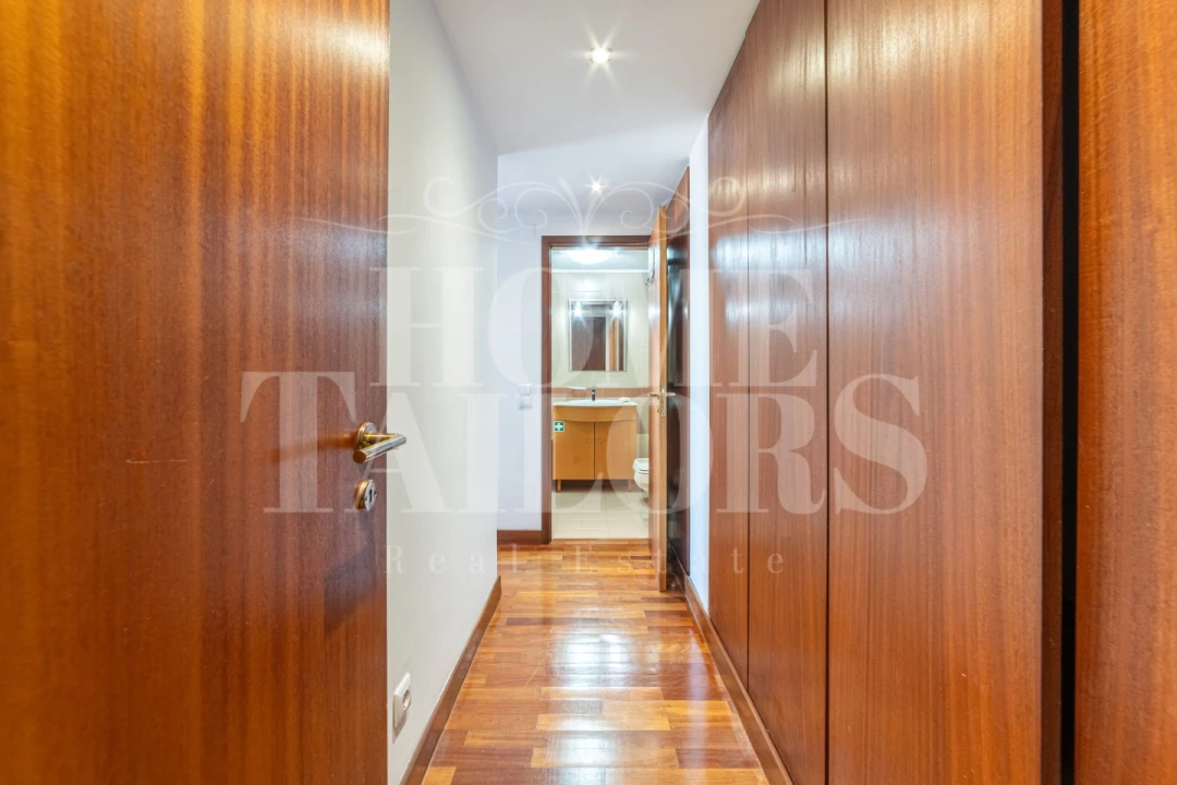 Apartamento T1 para Arrendamento em São Vicente Foto 12