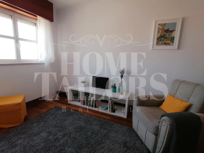 Apartamento T1 para Arrendamento em São Vicente Foto 5