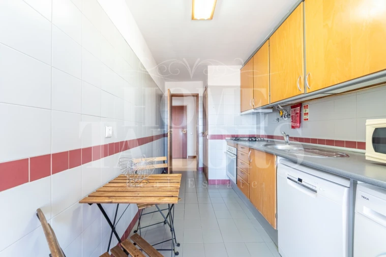 Apartamento T1 para Arrendamento em São Vicente Foto 6