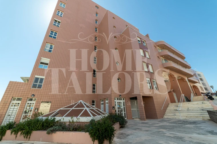 Apartamento T1 para Arrendamento em São Vicente Foto 22