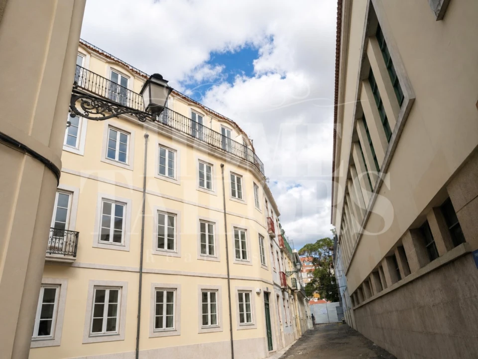 Prédio para Venda em Santa Maria Maior Foto 2