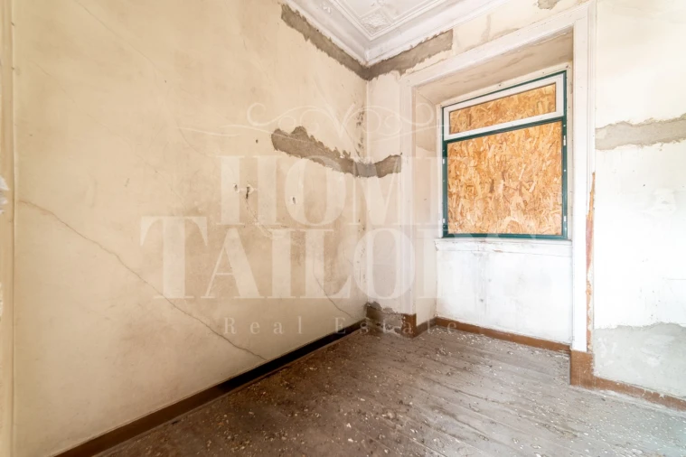 Prédio para Venda em Santa Maria Maior Foto 23
