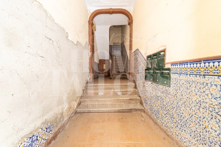 Prédio para Venda em Santa Maria Maior Foto 24