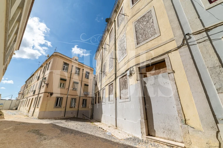 Prédio para Venda em Santa Maria Maior Foto 27