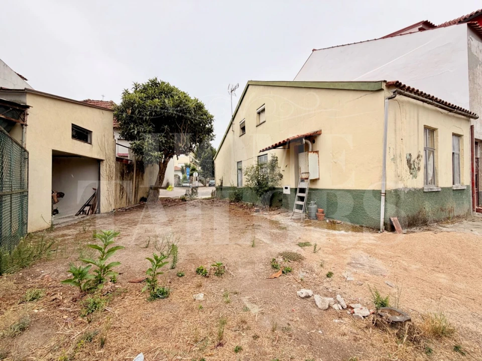 Moradia T4 para Venda em Currelos, Papízios e Sobral Foto 27