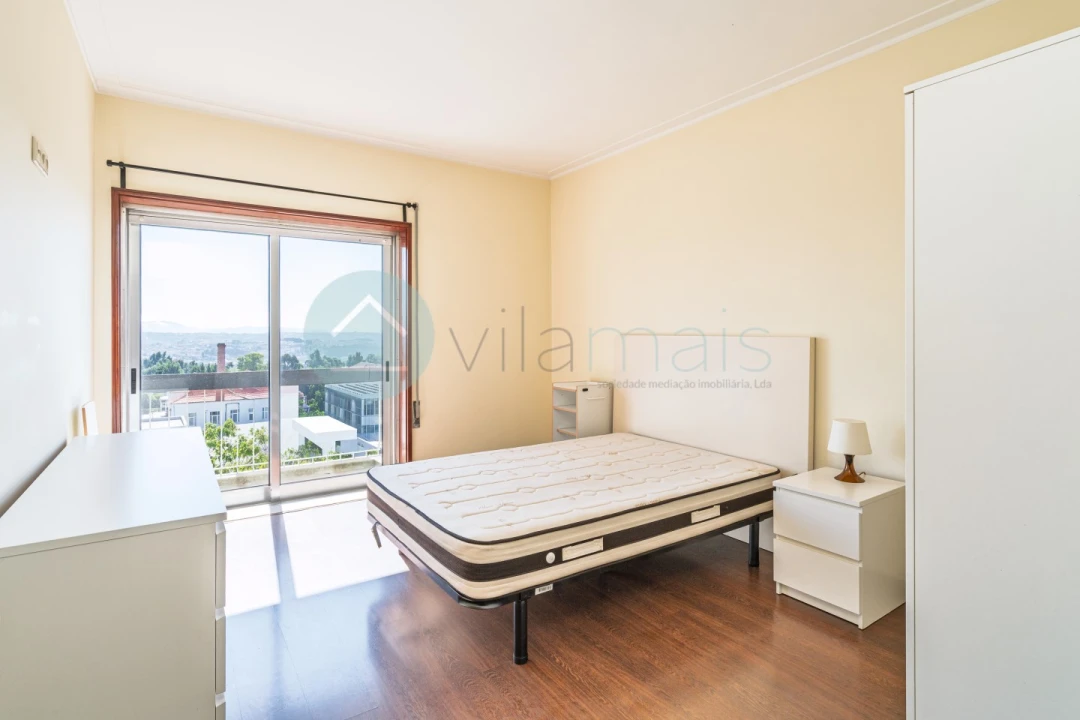 Apartamento T2 para Venda em Paranhos Foto 1