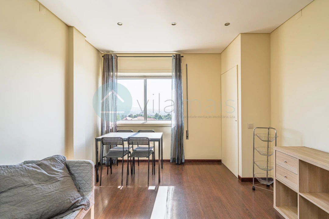 Apartamento T2 para Venda em Paranhos Foto 8