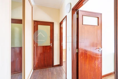 Apartamento T2 para Venda em Paranhos