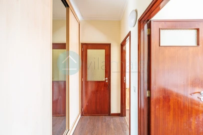Apartamento T2 para Venda em Paranhos