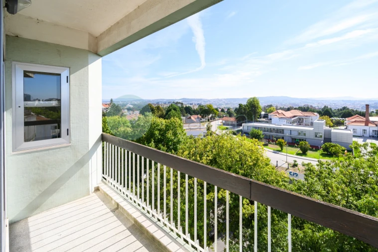 Apartamento T2 para Venda em Paranhos Foto 9