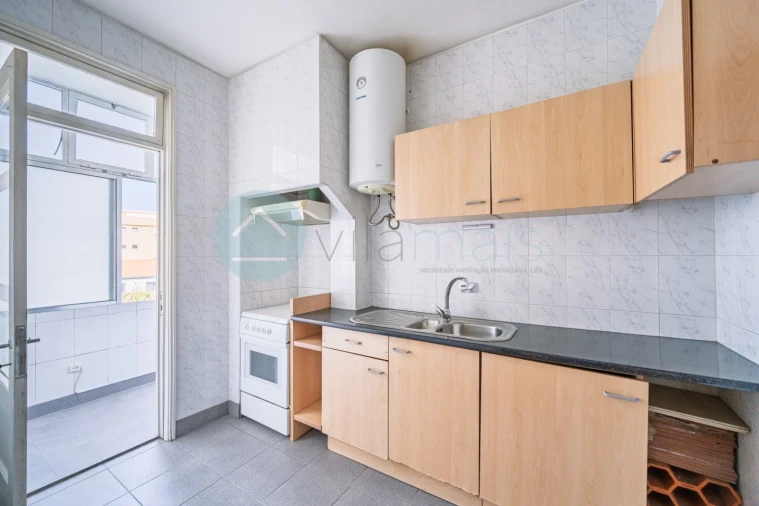 Apartamento T3 para Venda em Paranhos Foto 21