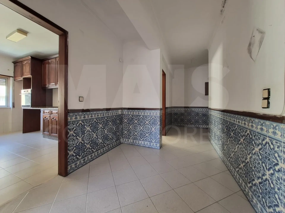 Apartamento T2 para Venda em Rio de Mouro Foto 11