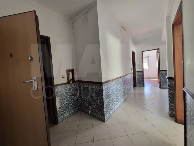 Apartamento T2 para Venda em Rio de Mouro Foto 10