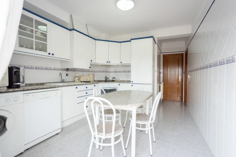 Apartamento T3 para Venda em Samora Correia Foto 3