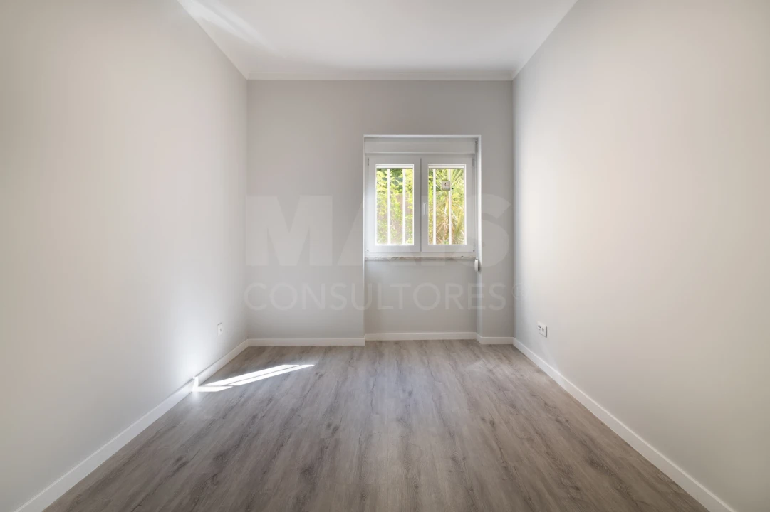 Apartamento T1 para Venda em Alto do Seixalinho, Santo André e Verderena Foto 11