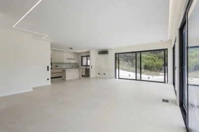 Moradia T3 para Venda em Alvorninha