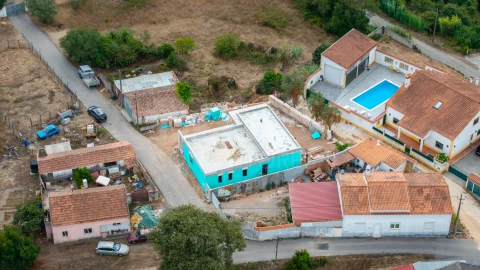 Moradia T3 para Venda em Salir de Matos