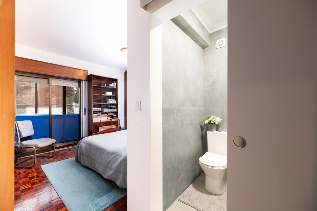 Apartamento T3 para Venda em Carnaxide e Queijas Foto 12