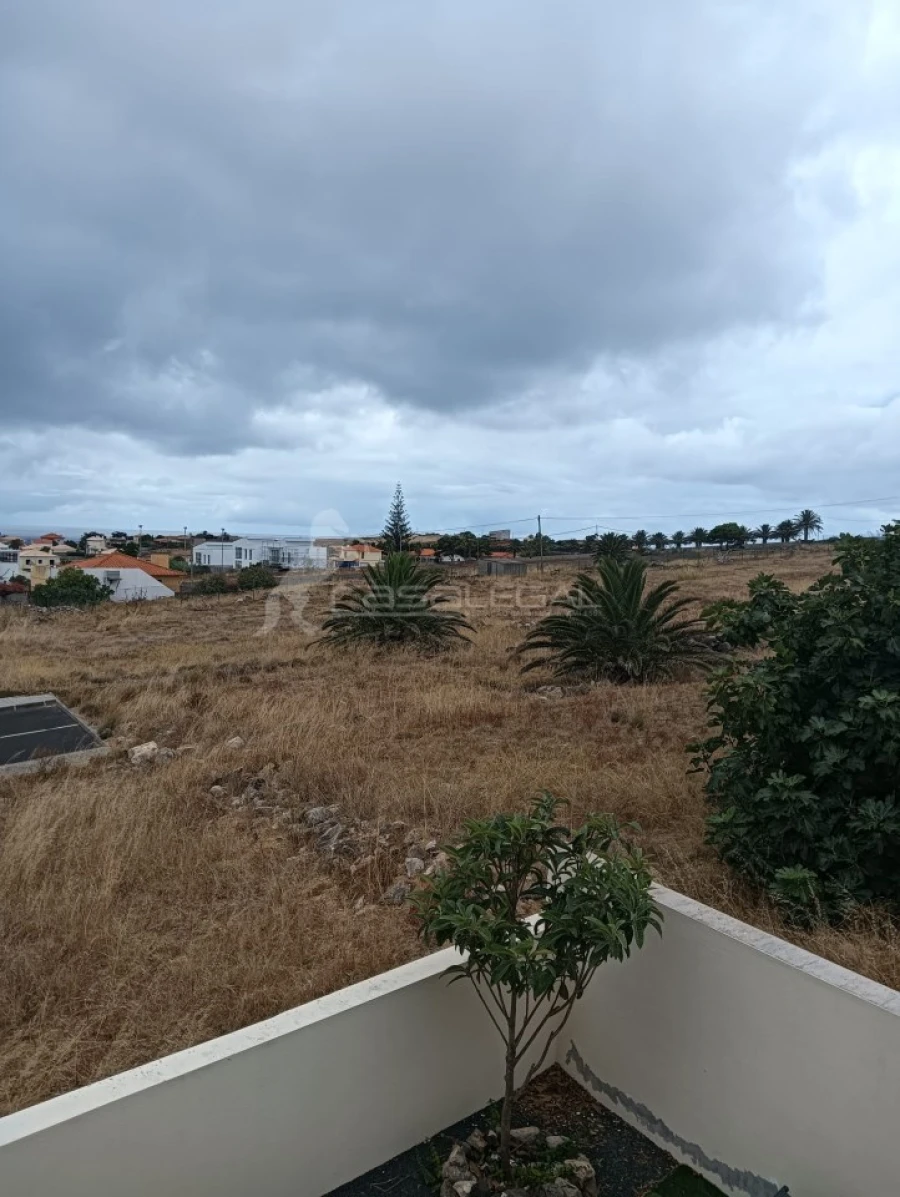 Moradia T3 para Venda em Porto Santo Foto 21