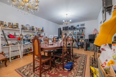 Moradia T4 para Venda em Fernao Ferro