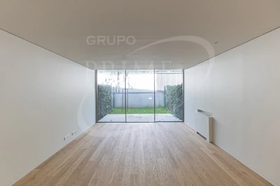 Moradia T2 para Venda em Aldoar, Foz do Douro e Nevogilde