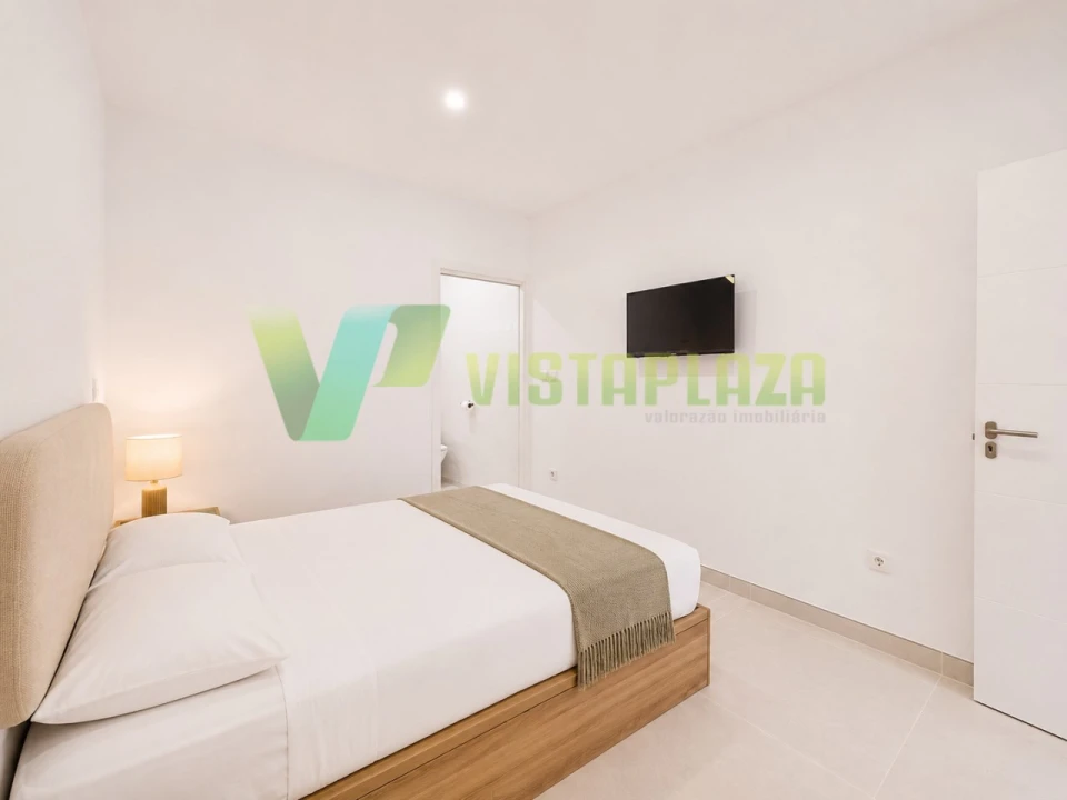 Apartamento T2 para Venda em Portimão Foto 9