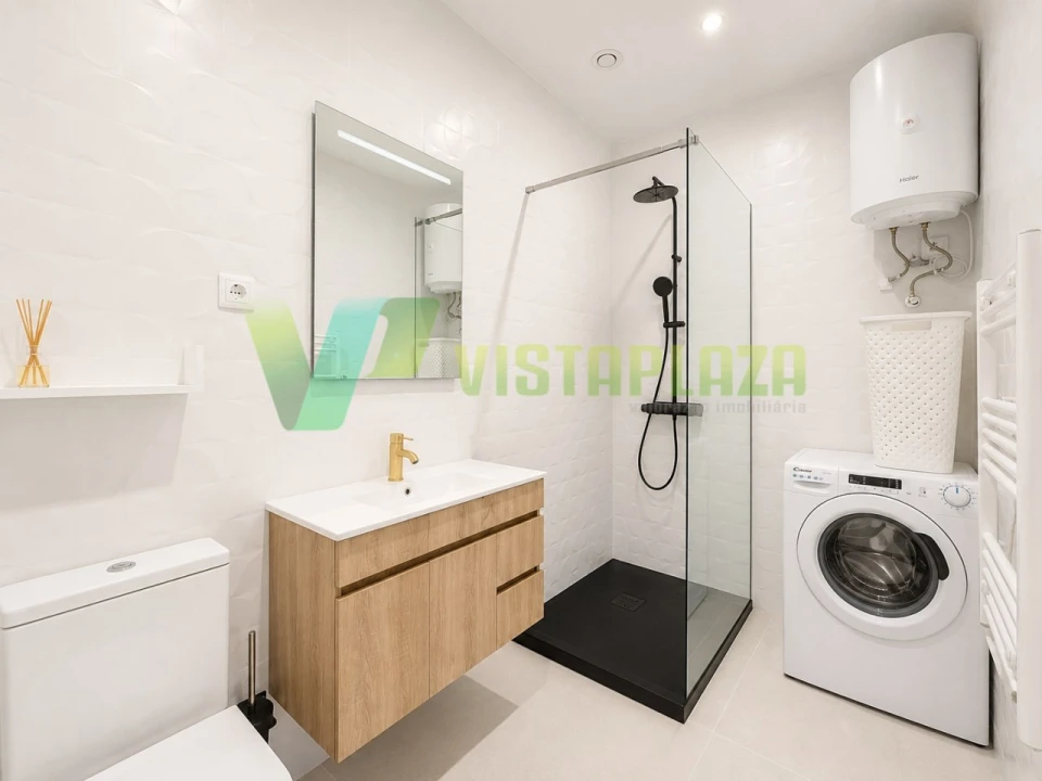 Apartamento T2 para Venda em Portimão Foto 14